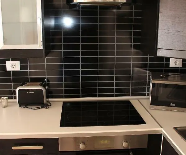 Casa Romantica De Balcon De Daire *