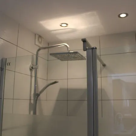 Casa Romantica De Balcon De Amadores